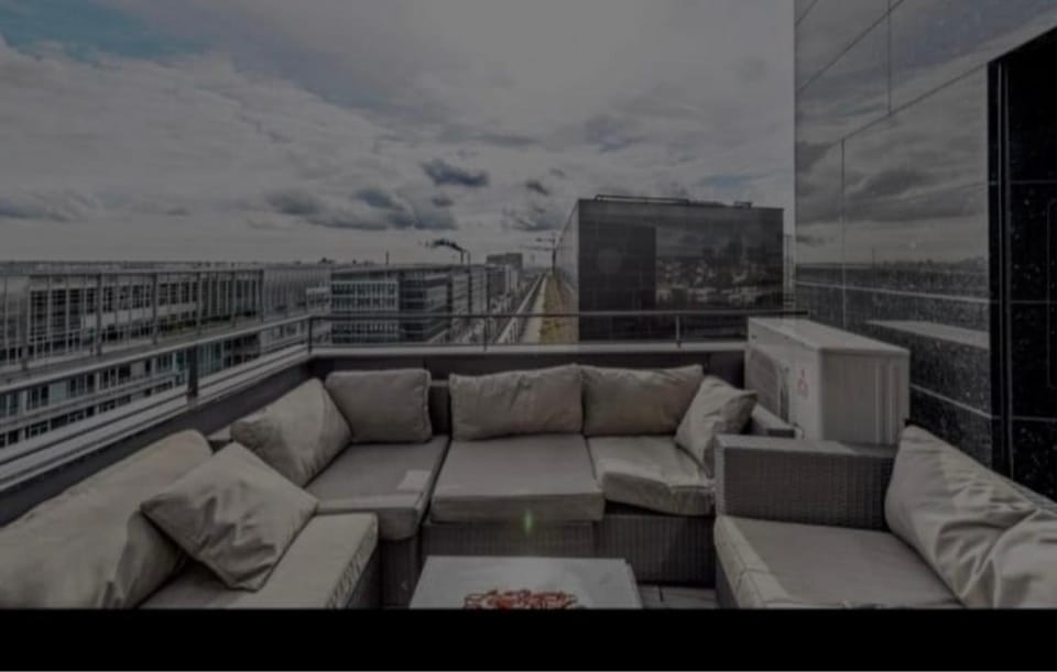 PENTHOUSE Deluxe River SIENE views -Link 14 - Orly 10min Apartment in Paris