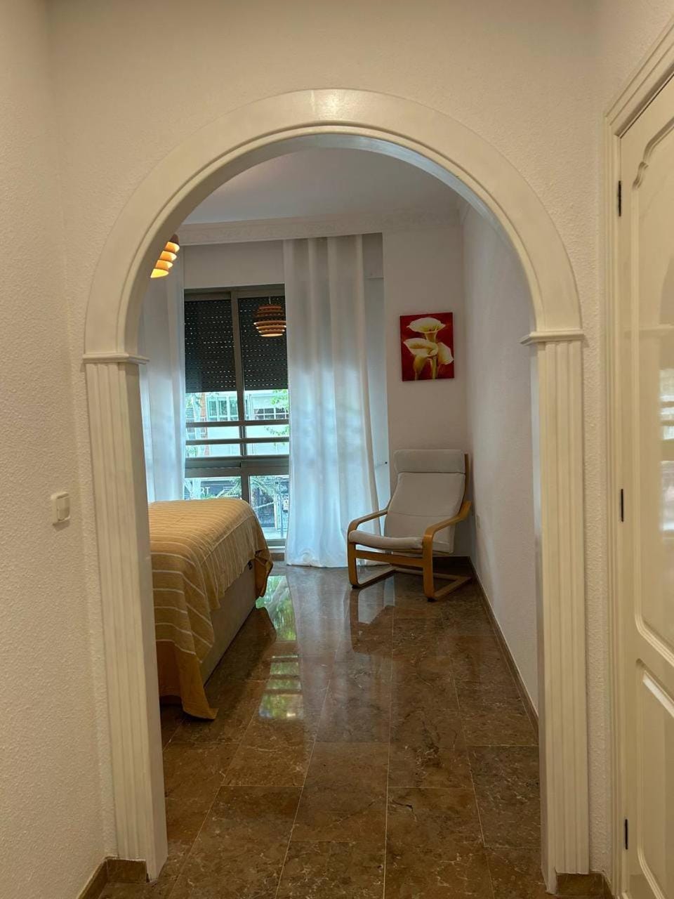 Photo of the whole room, Bedroom