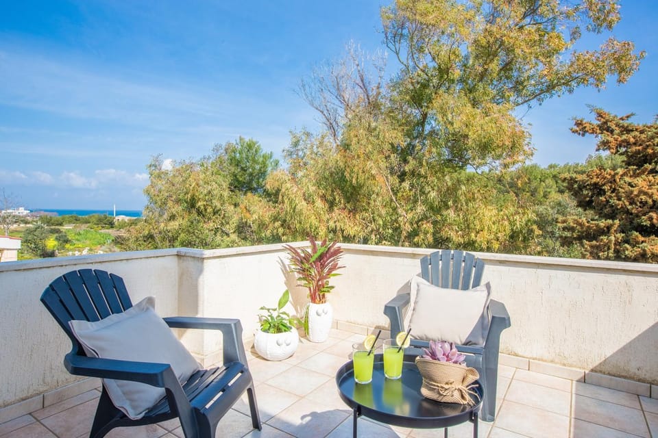 Balcony/Terrace, Balcony/Terrace