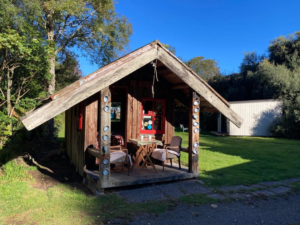 Whare&geothermal pool by lake Taupo Vacation rental in Waikato