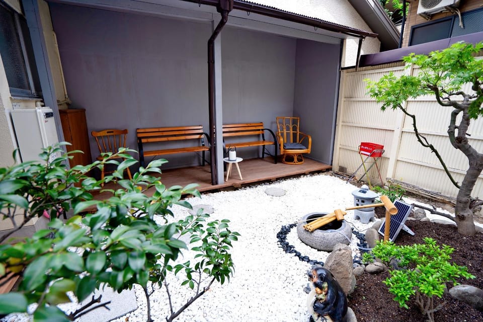 Inner courtyard view