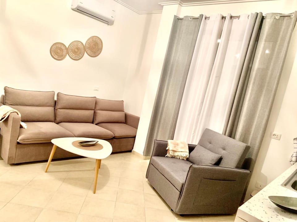 Living room, Seating area, air conditioner