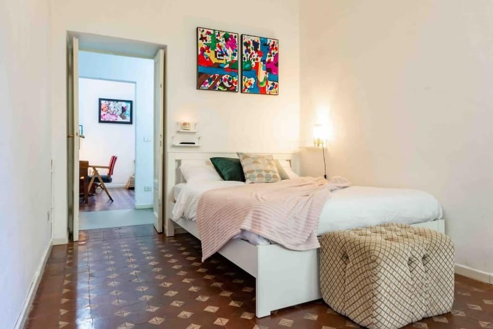 Bohemian Art apartment. One bedroom one sofa Apartment in Milan