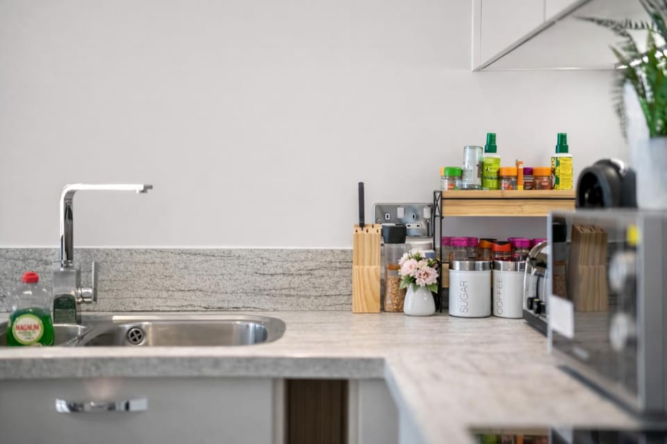 Kitchen or kitchenette, kitchen, kitchen