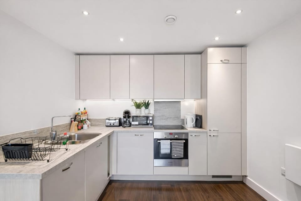 Kitchen or kitchenette, kitchen, kitchen