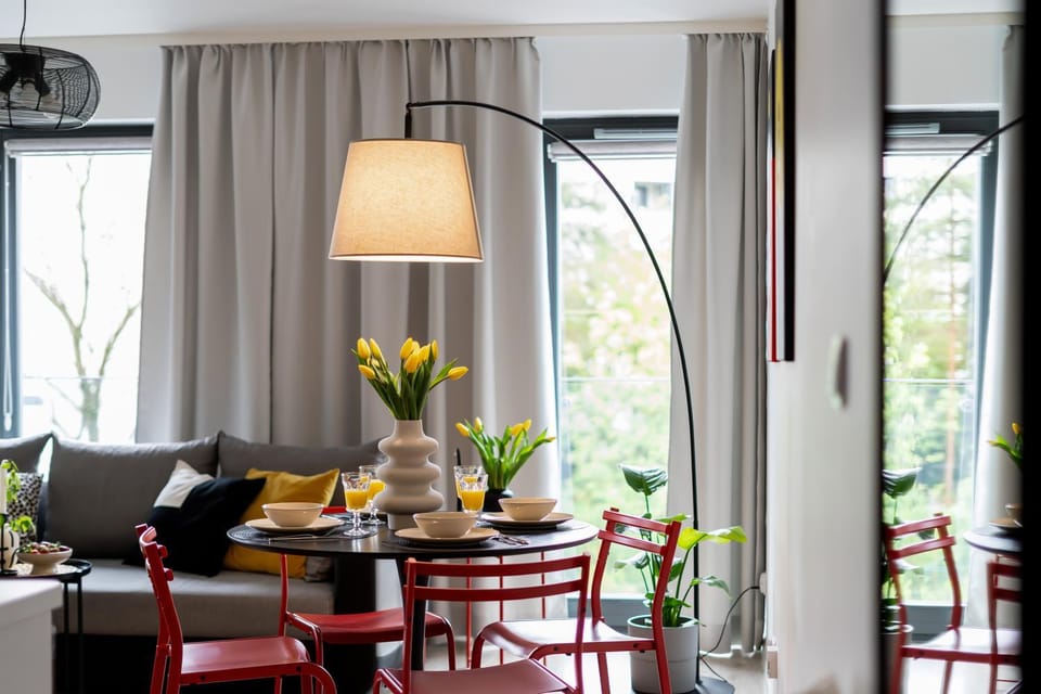 Living room, Seating area, Dining area