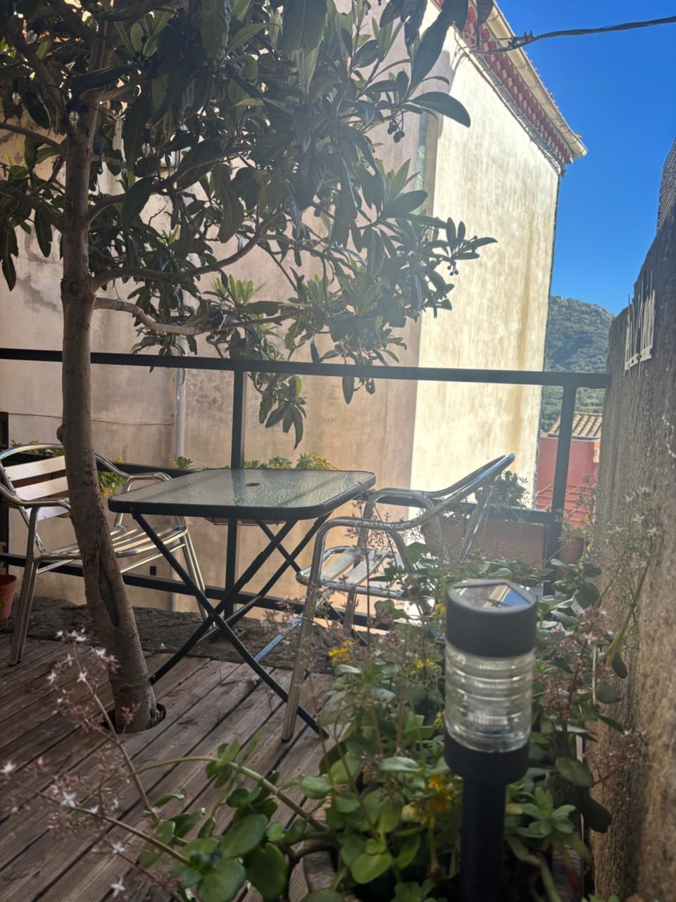 Chambre Le 40 marches Bed and Breakfast in Occitanie