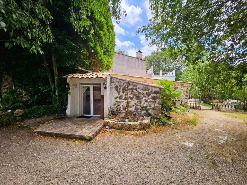 Suites Coupo Santo et Lou peïro Bed and Breakfast in French Riviera