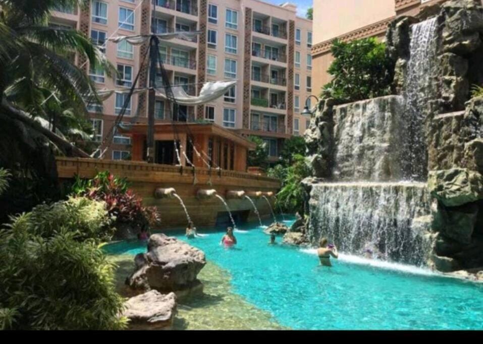 Atlantis Water Park E604 Apartment in Pattaya City