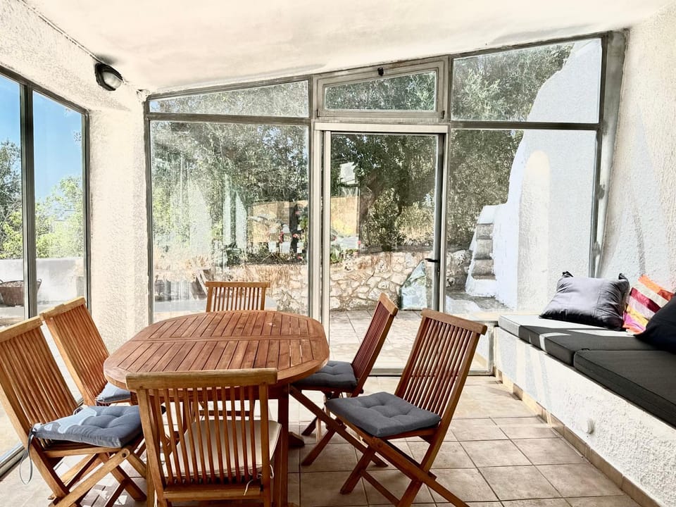 Trullo Joy Apartment in Province of Taranto