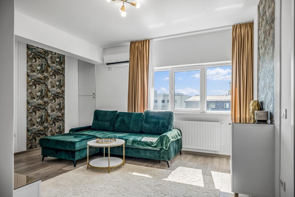 Green House Luxury Bucharest Apartment in Bucharest