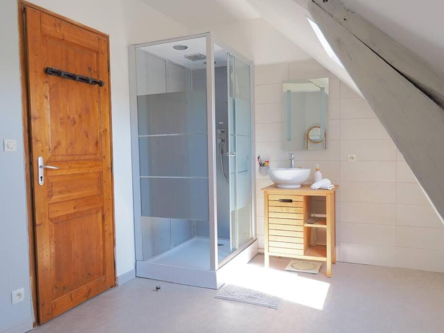 Shower, Bathroom