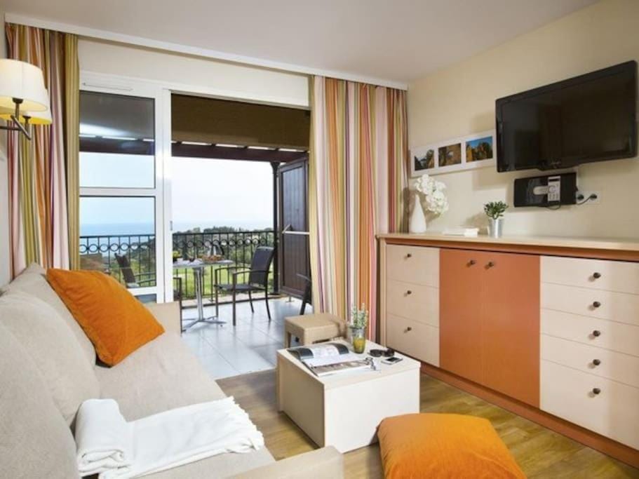 Superbe Duplex Cap Esterel VUE MER Apartment in Saint-Raphael