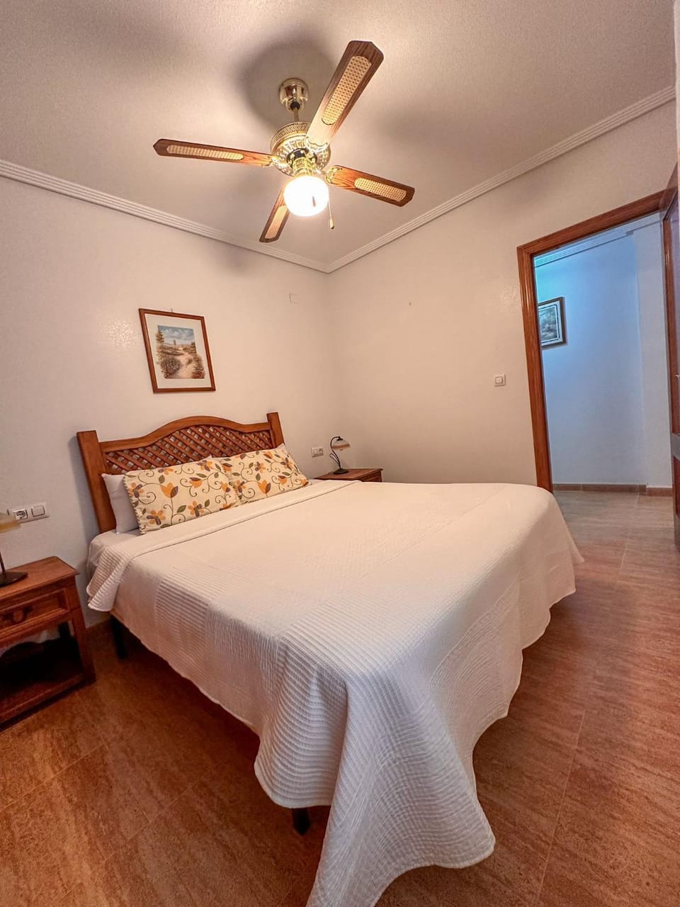Bed, Photo of the whole room, Bedroom, fireplace