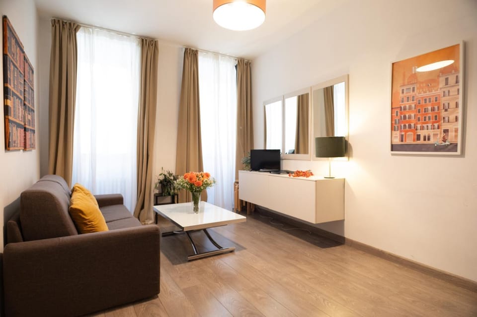 TV and multimedia, Living room, heating, air conditioner