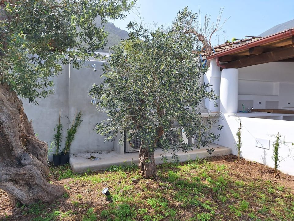 Case a Malfa - Alba & Rosina, Isola Salina House in Sicily