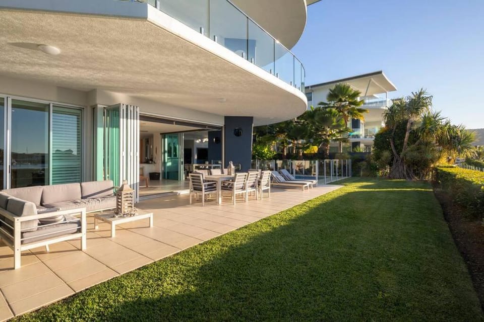 Garden, Balcony/Terrace