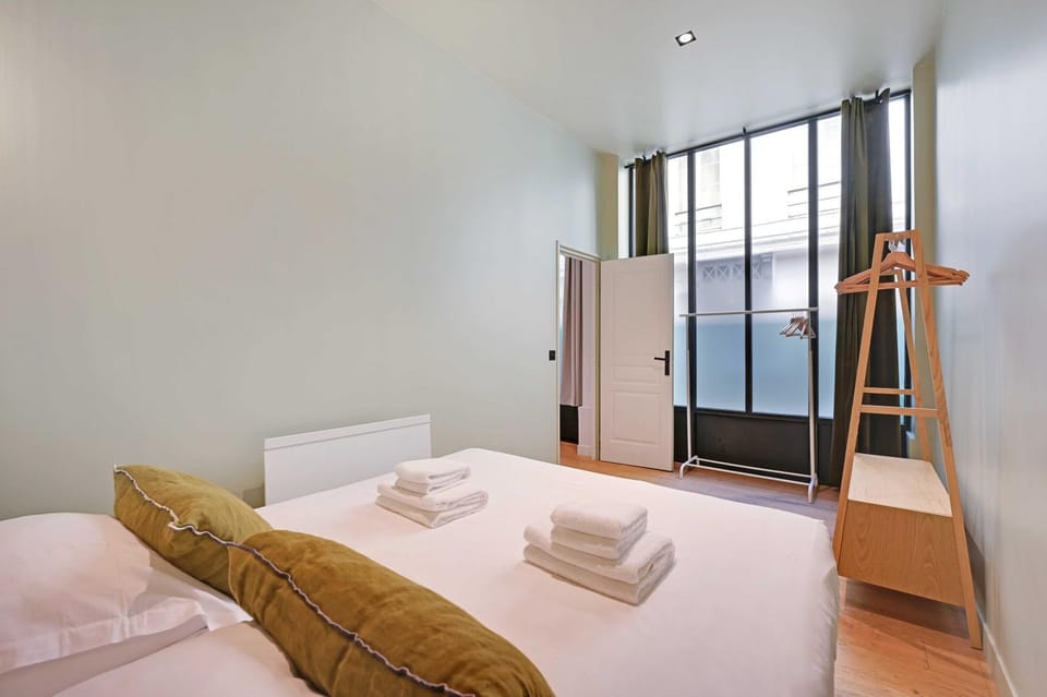 Haven of peace-2BR-4P-Near the Palais de Garnier Apartment in Paris