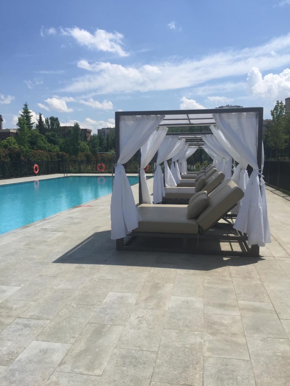 Pool view, Swimming pool, sunbed