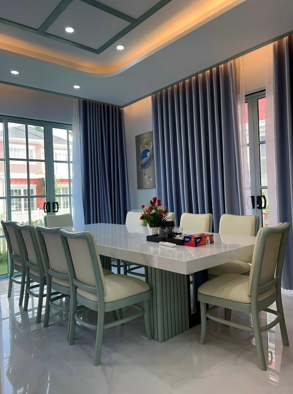 Living room, Seating area