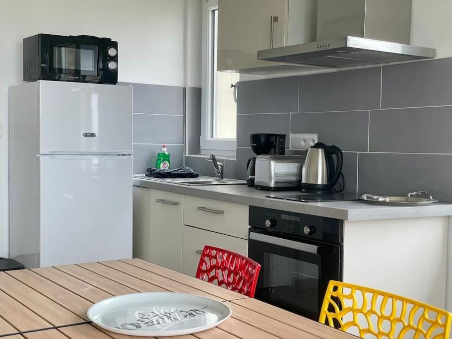 Bellavista #6 by Melrose Apartment in Normandy