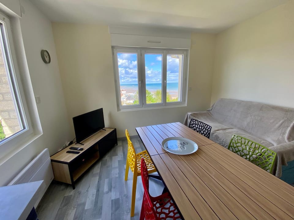 Bellavista #6 by Melrose Apartment in Normandy