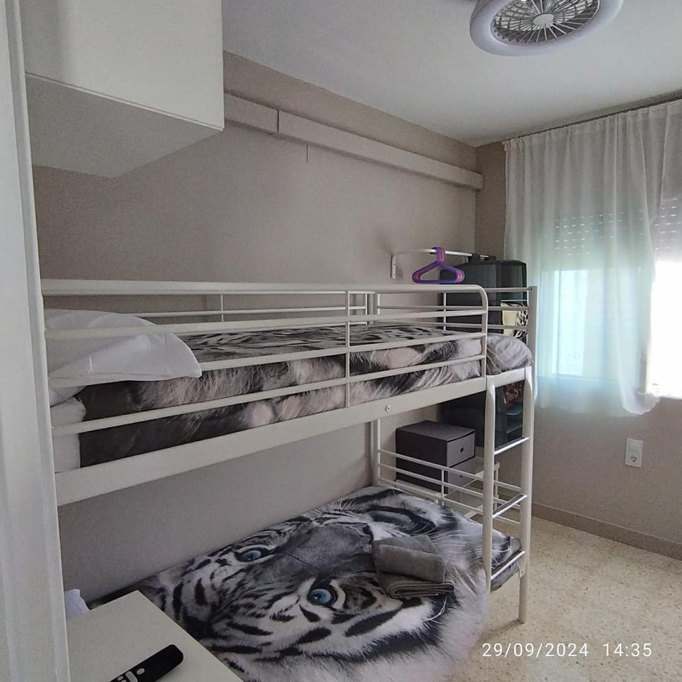 bunk bed