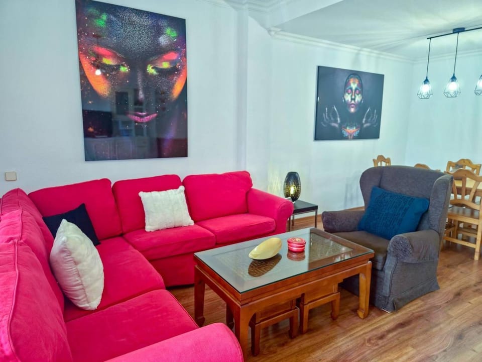 Communal lounge/ TV room, Living room