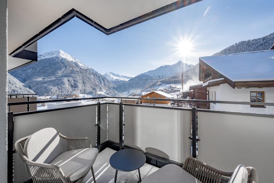 Natural landscape, View (from property/room), Mountain view, Mountain view