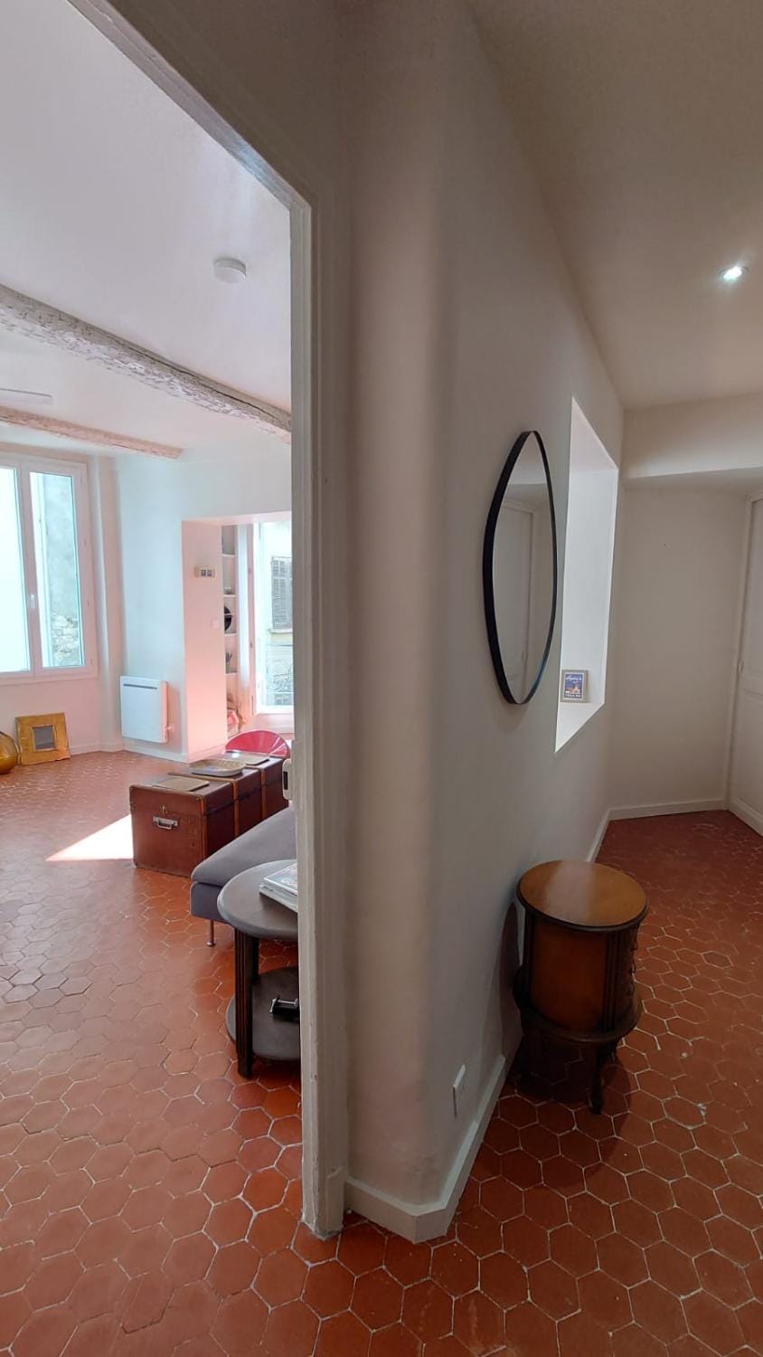 Appartement de charme - WIFI - Centre historique Apartment in Toulon