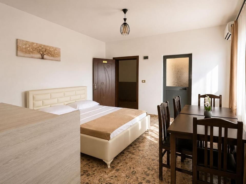 Hotel Aleksi Velipojë Hotel in Montenegro