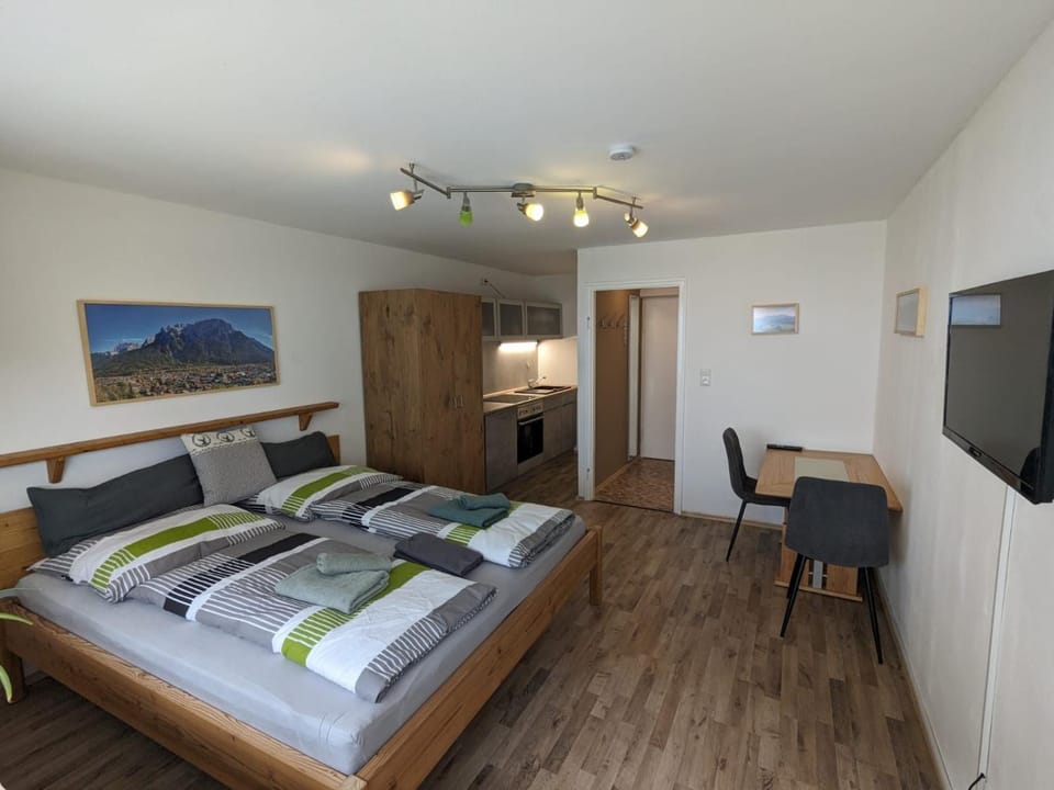 Living room, Bedroom