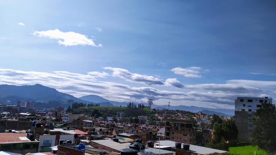 Neighbourhood, City view, Mountain view