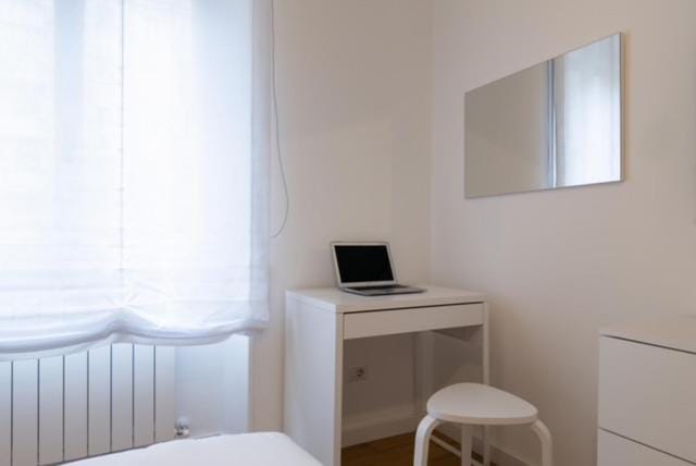 THE FIFTH Properties Luxury Apartment near LUISS Rome Viale Libia Apartment in Rome