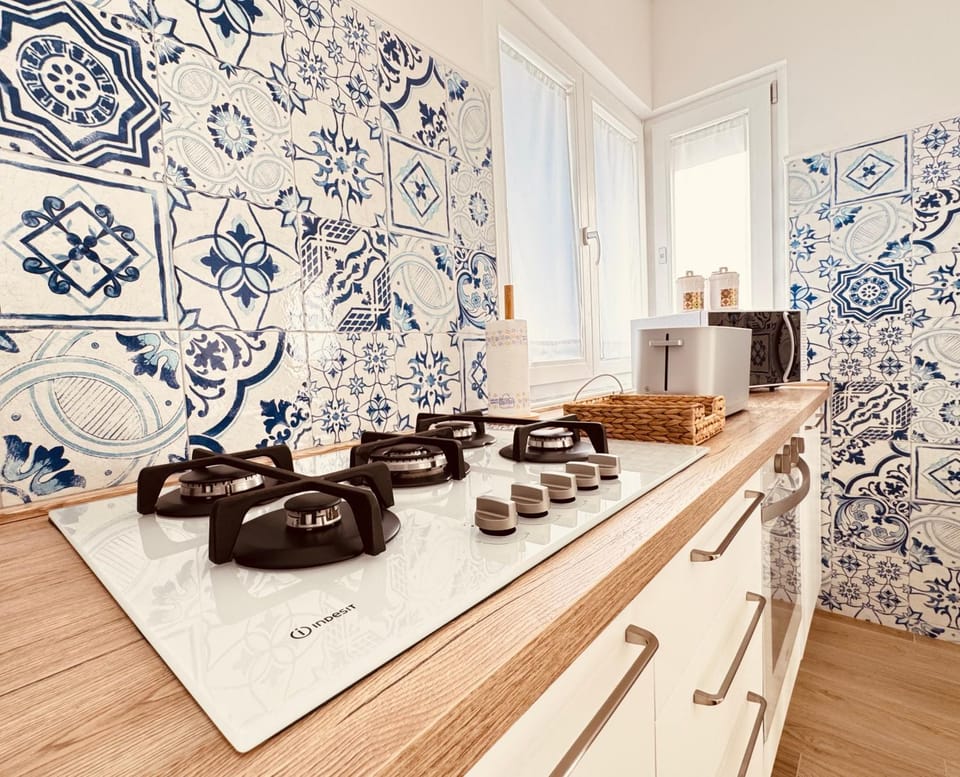 Kitchen or kitchenette, stove