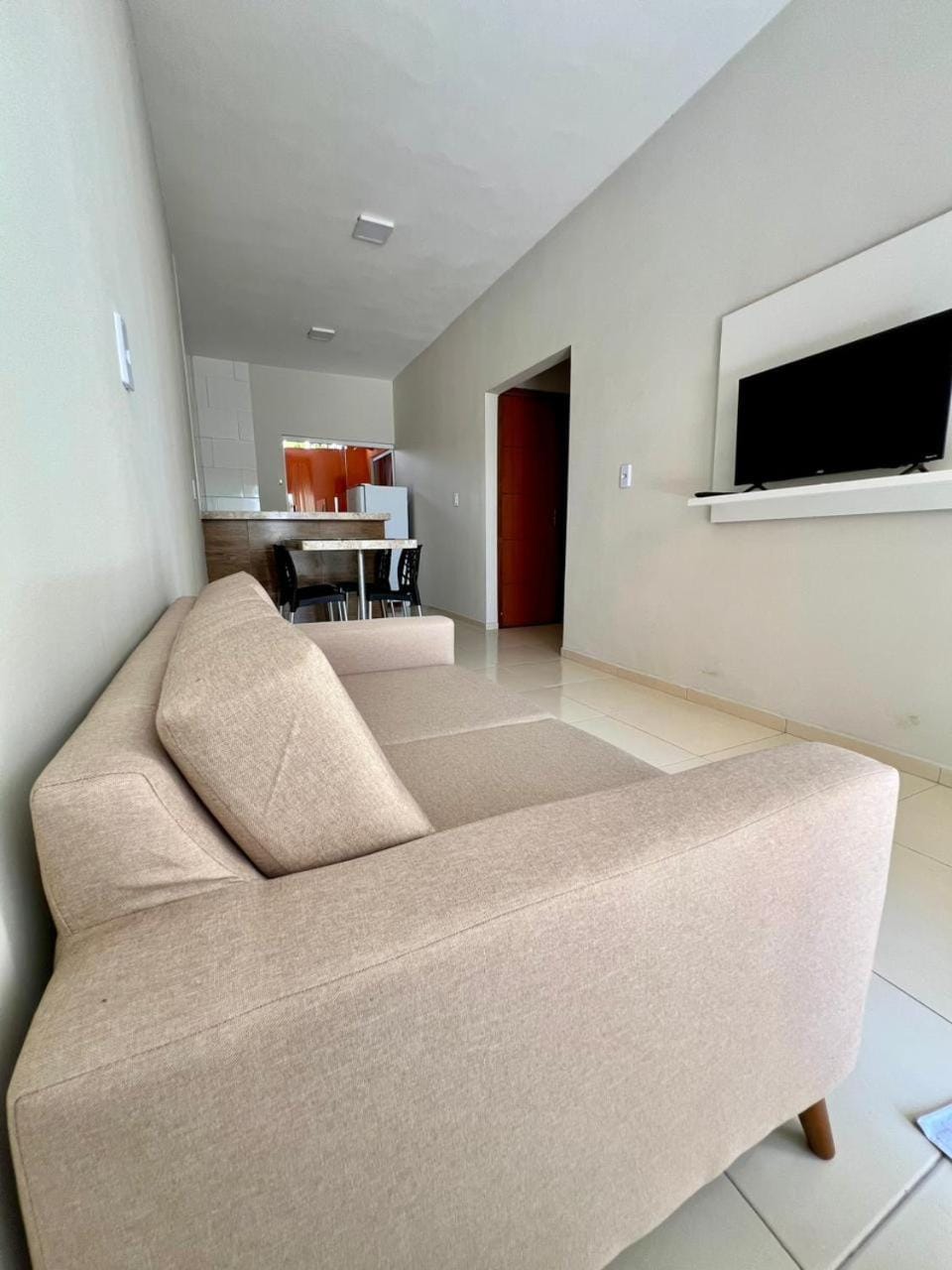Communal lounge/ TV room, TV and multimedia, Living room, Seating area, Dining area