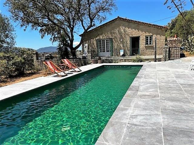 VILLA A MUREDDA, piscine chauffée et vue mer Villa in Corsica
