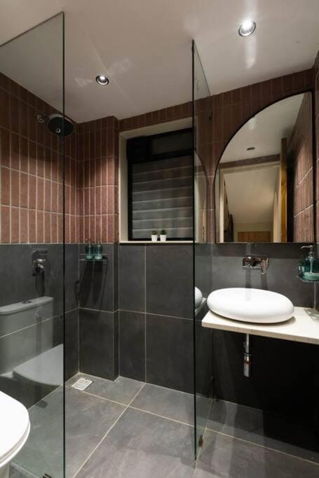 Soam Villa - Theatre Room, Plunge Pool & Jacuzzi Villa in Lonavla