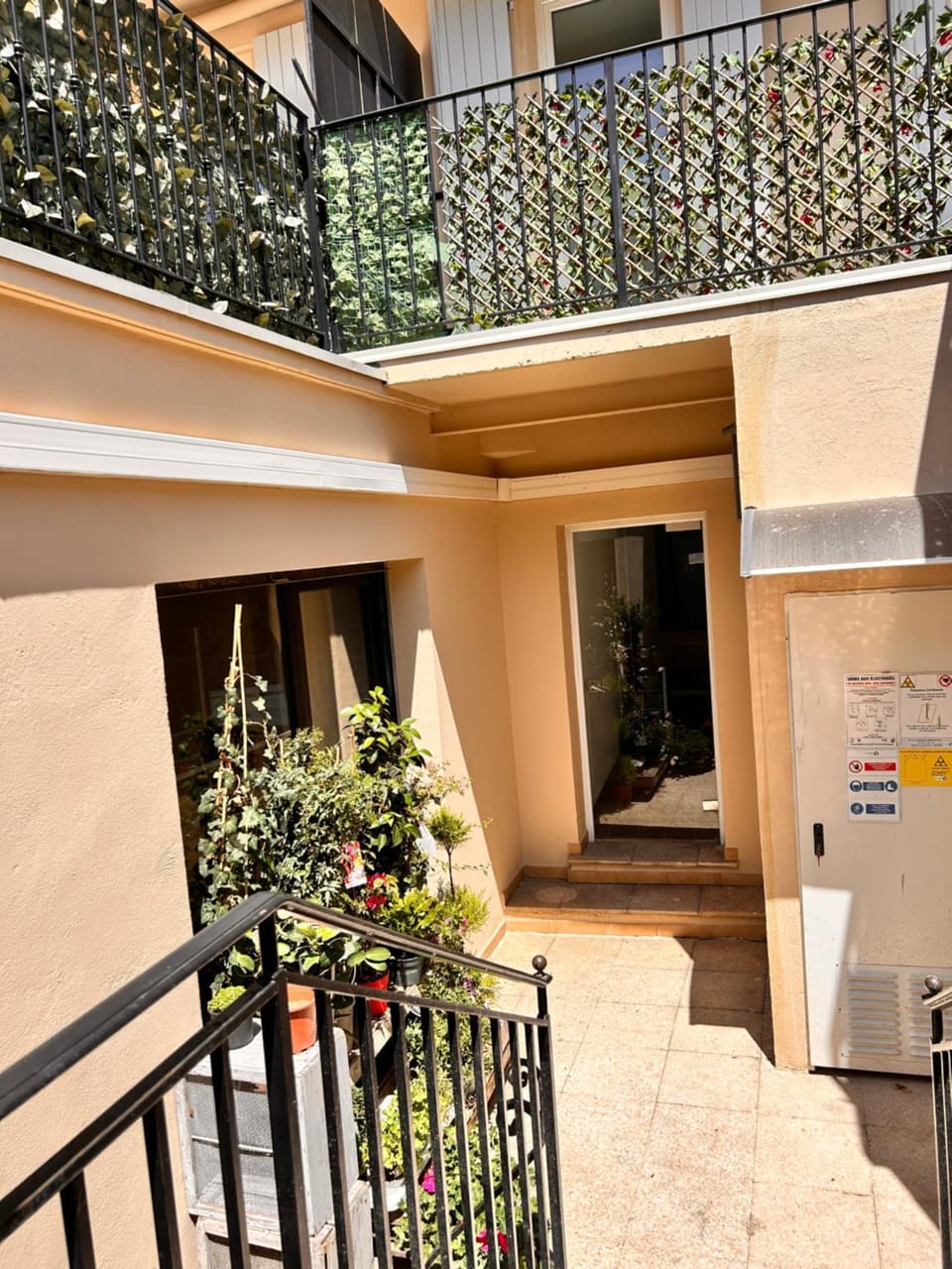 Carina- 2-4 pers- Standing Hyper centre climatisé Apartment in Saint-Raphael