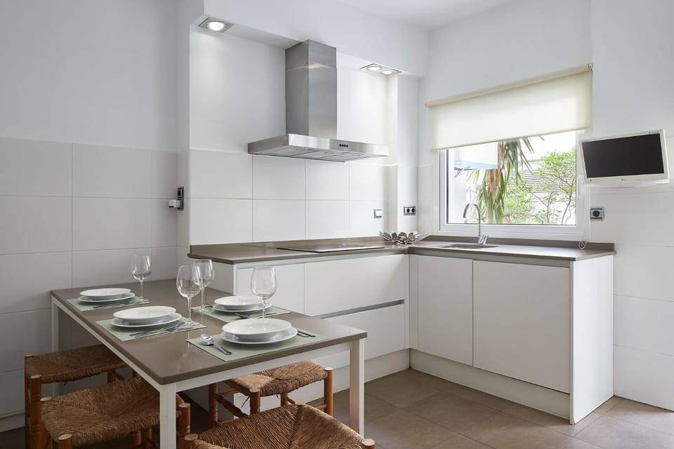 The Rentals Collection - Botanika Apartment in San Sebastian