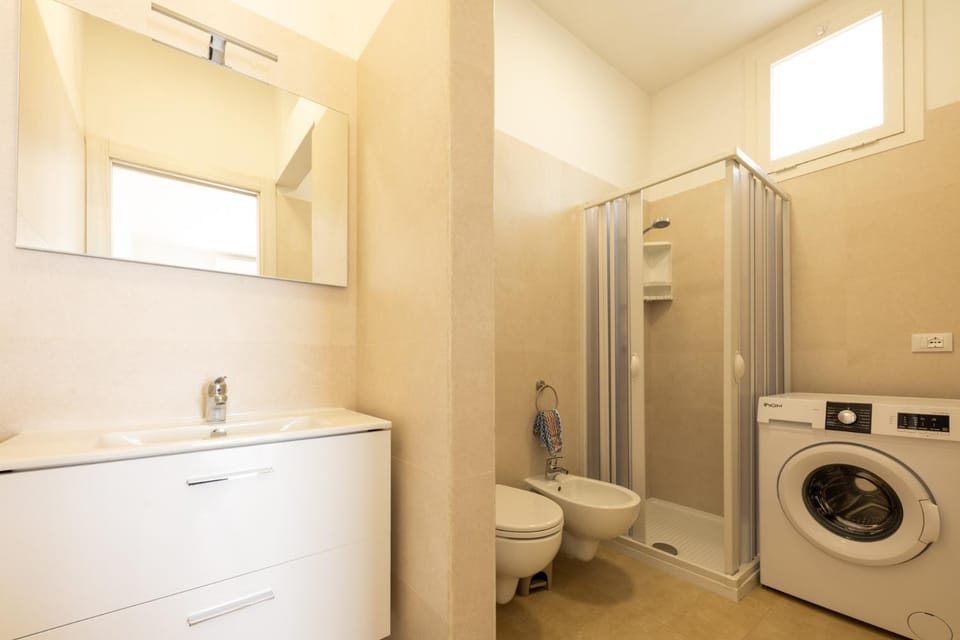 Shower, Toilet, Bathroom, bidet, washing machine