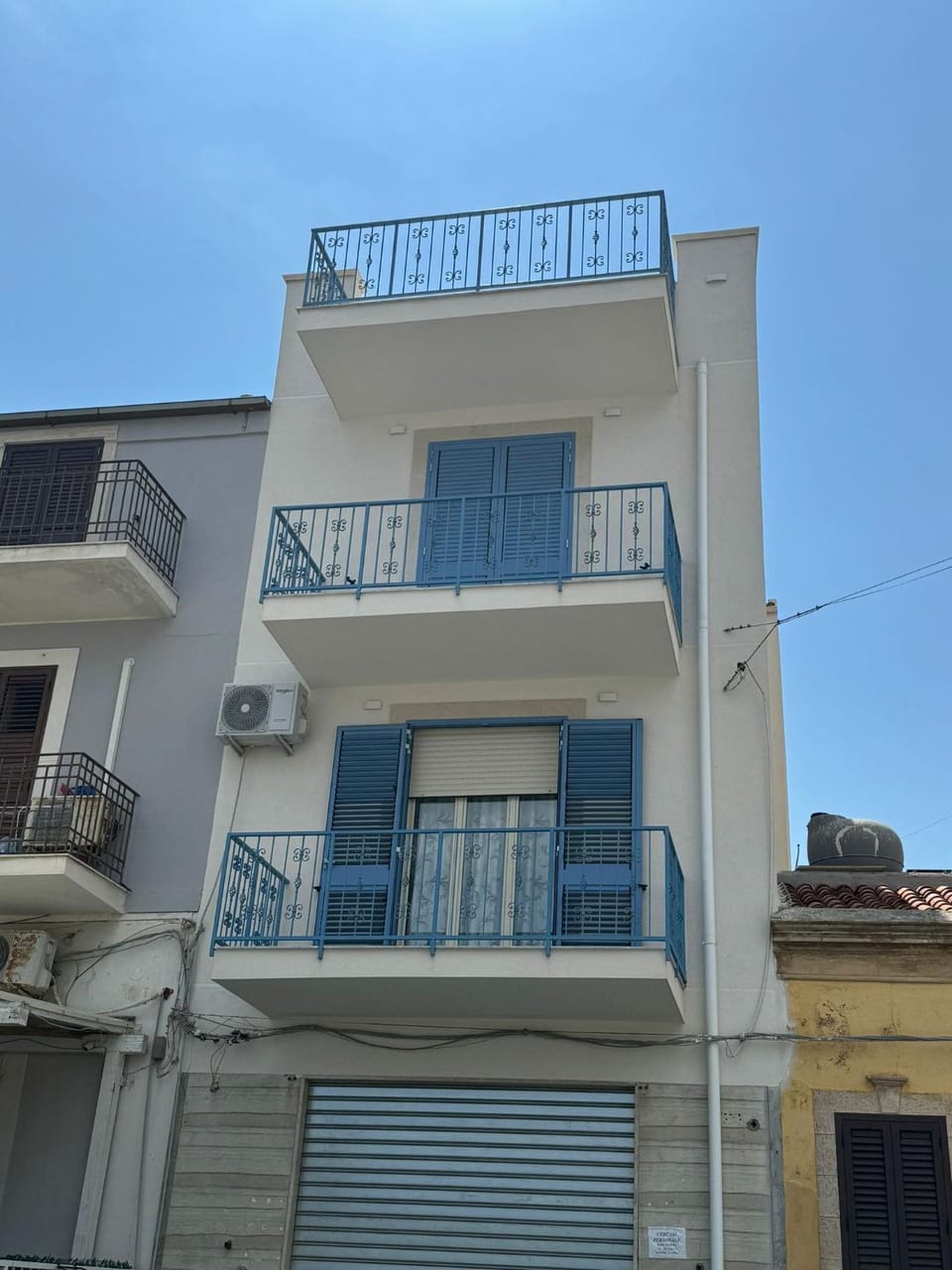 Property building, City view, Internal: Not applicable to any particular room