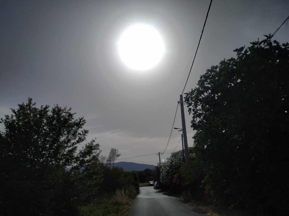 Day, Neighbourhood, Natural landscape, Mountain view