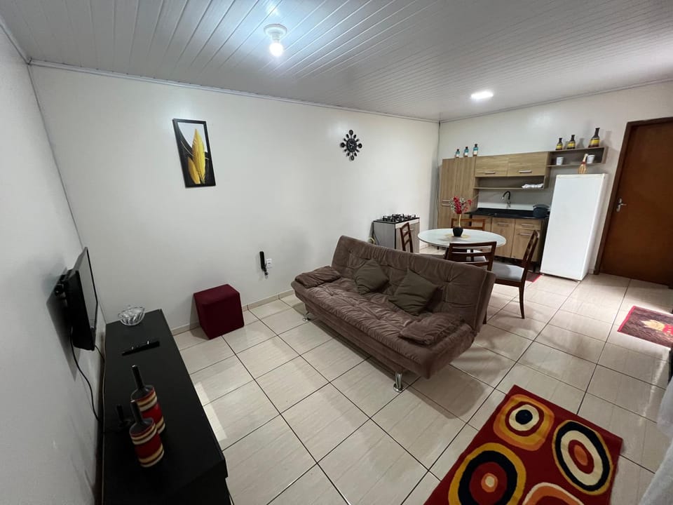 Kitchen or kitchenette, Seating area, Dining area, stove