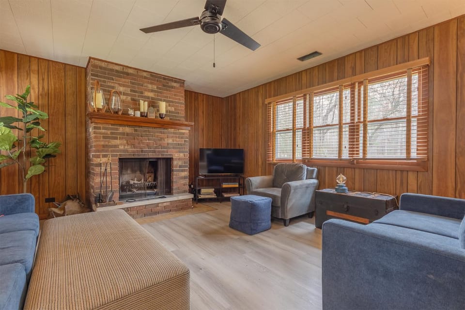 Silver Woods - New Vacation Rental - Lake Access Half a Mile away House in Michigan