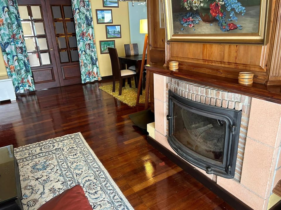 Living room, flat iron