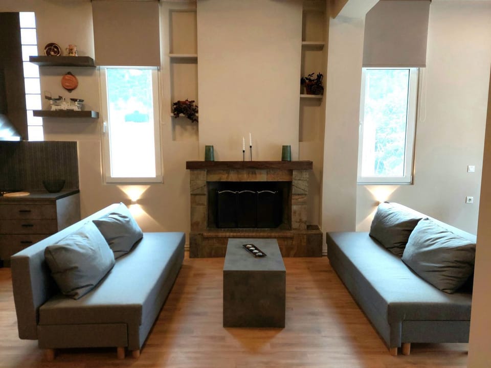 Living room, Seating area, fireplace