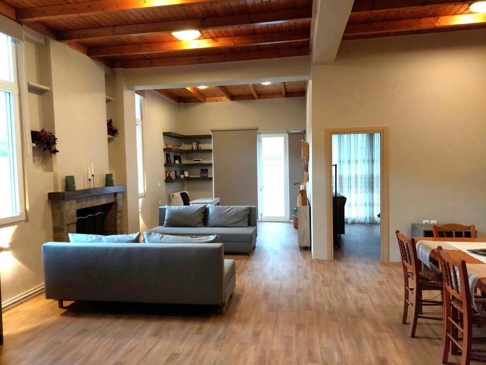 Library, Living room, Seating area, Dining area