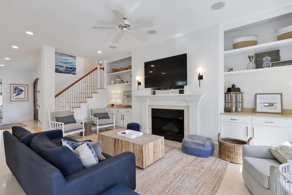 7 BR 8 BA Private Pool 7K 4Q 2Dbl 1T Sleep 24 Bikes & Beach Gear included House in Hilton Head Island