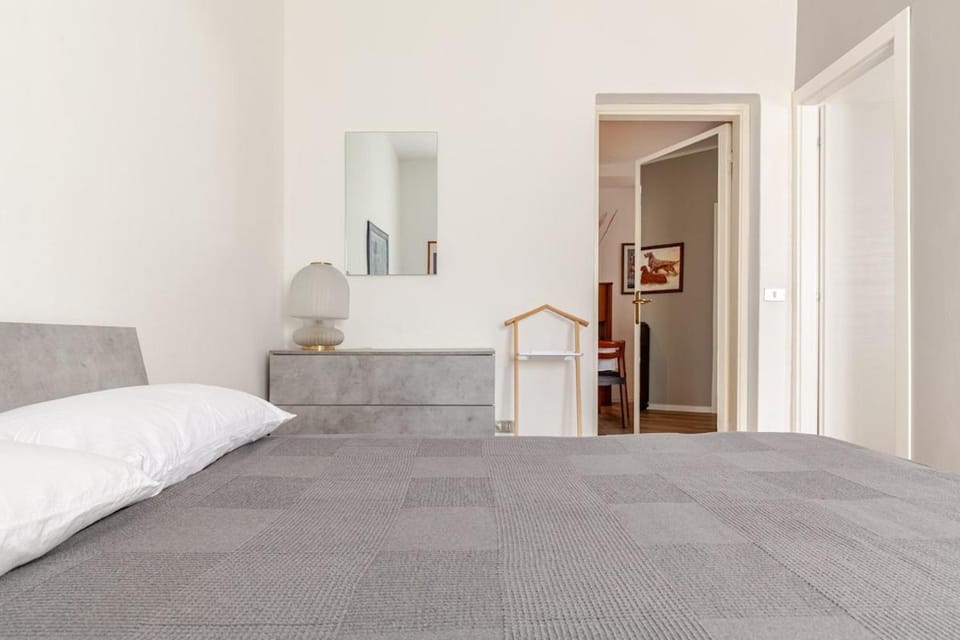 L For Lake Apartment in Province of Lecco